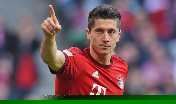 传记作者：亚马尔早期对莱万很不满，后来明白对方是想帮自己