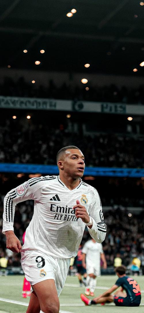 马雷斯卡：利兹联各个方面都强于我们，我很想念停赛的凯塞多