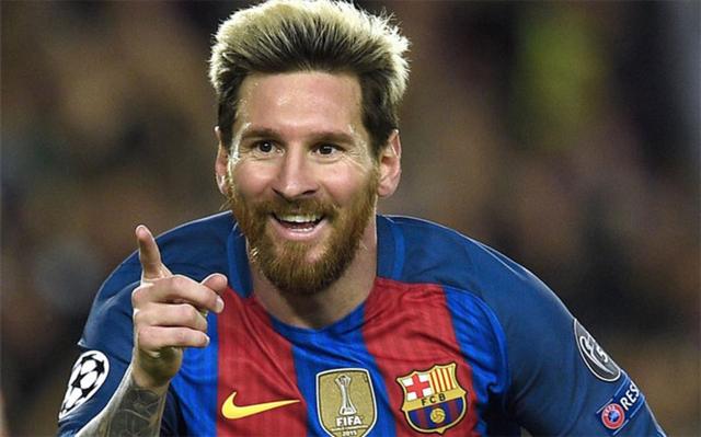 足协杯官方发布决赛纪念产品：纪念徽章38元，围巾58元