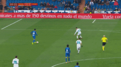 辽宁男篮在CBA杯赛中遭江苏逆转，杨鸣指出防守和心态问题，赛后将迎战NBL合肥狂风。