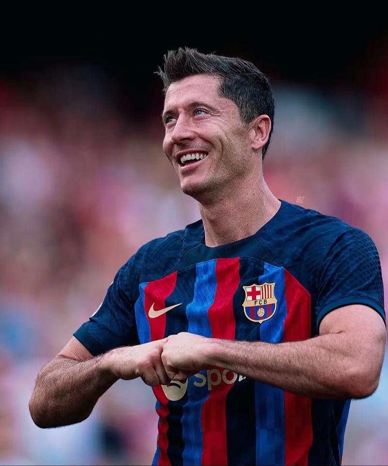 韩足晚报（2025.11.6）黄仁范缺席，韩国启用B计划