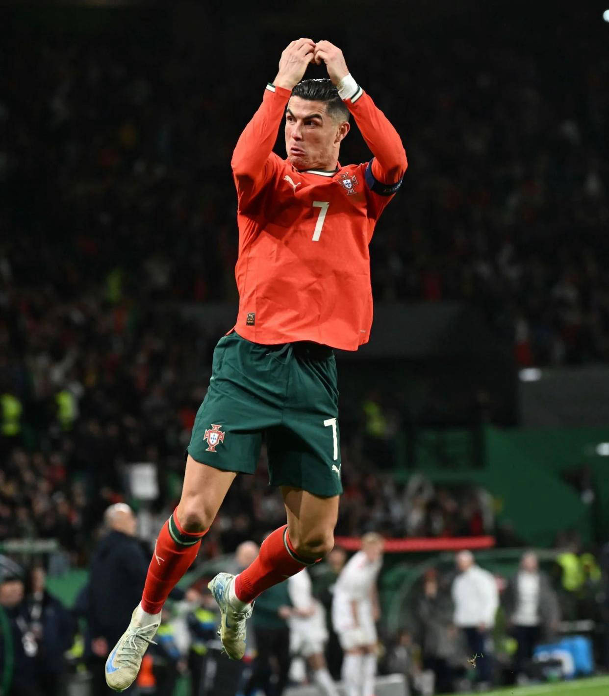 新濠国际发展斥资回购股份